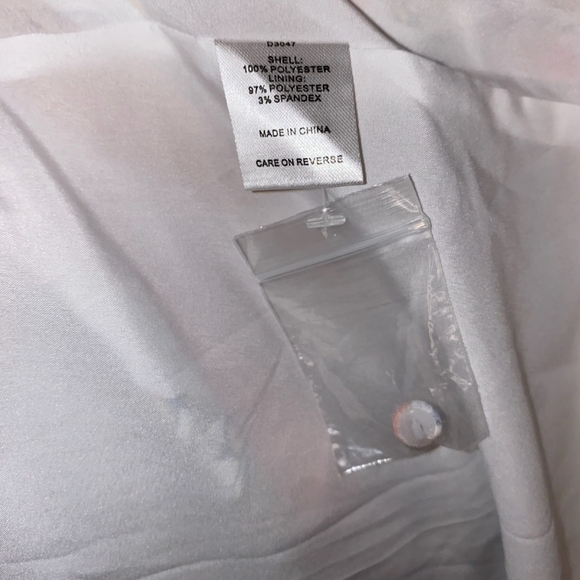 Boston Proper Alexia Admor Midi Dress Chain Print - Picture 9 of 9